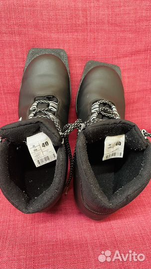 Лыжные ботинки 40
