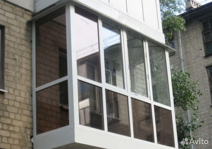 Остекление балконов и лоджий под ключ V0482