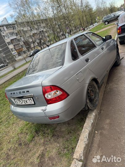 LADA priora по запчастям