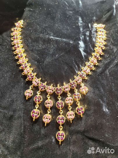 Колье и серьги