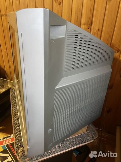 Телевизор Sony trinitron 29 диагональ