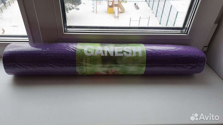Коврик для йоги и фитнеса