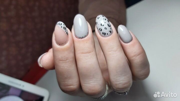 Наращивание ногтей
