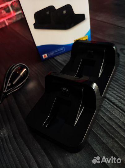 Зарядная станция PS 4