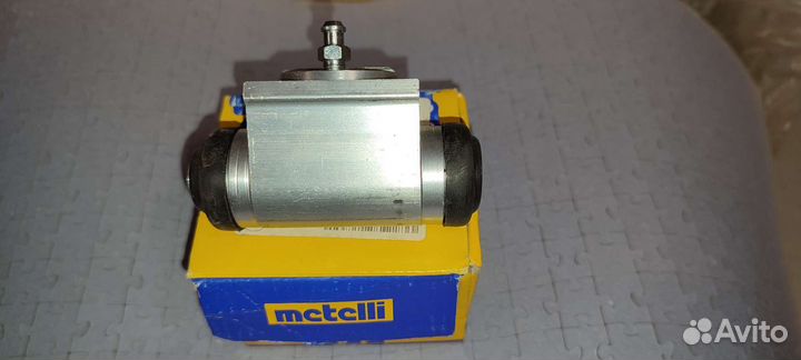 Задний тормозной цилиндр Renault