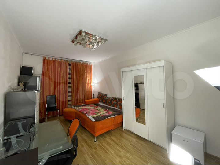 Комната 18 м² в 3-к., 2/5 эт.