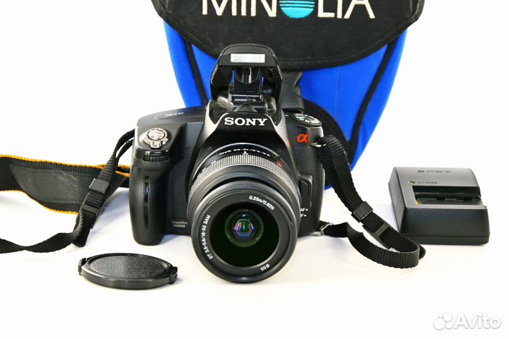 Sony A290 14.2MP цифрозеркалка Kit DT SAM 18-55