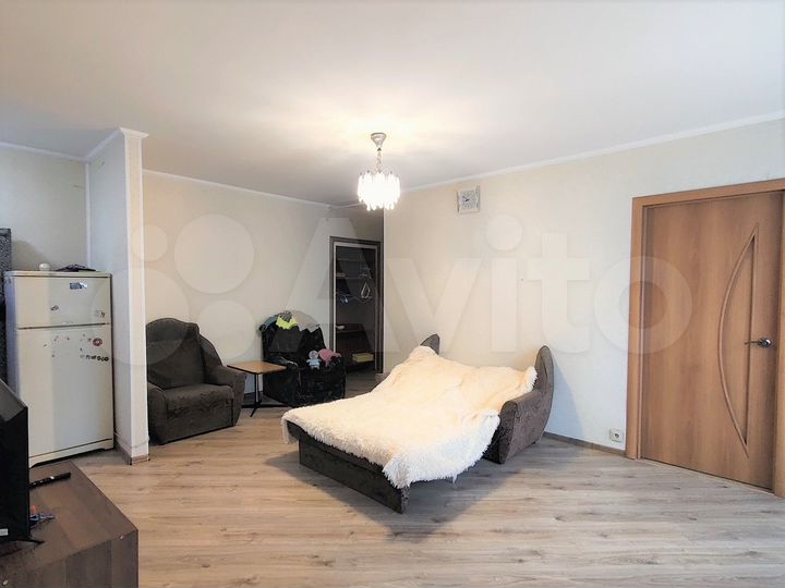 2-к. квартира, 42 м², 3/5 эт.