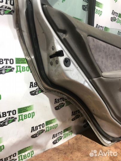Дверь боковая задняя левая Nissan Sunny FB15