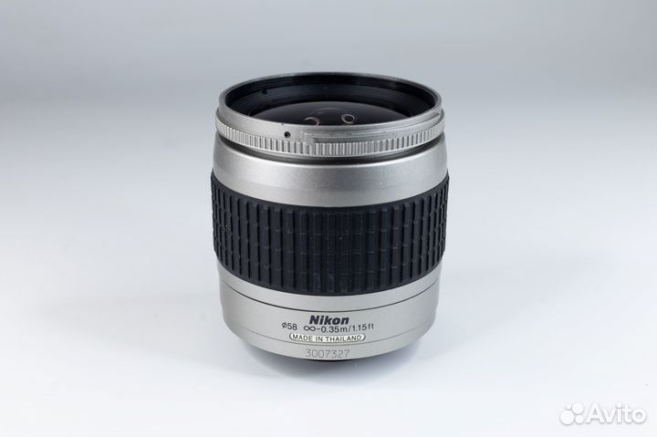 Nikon 28-80mm f/3.3-5.6G AF Nikkor (Thailand)