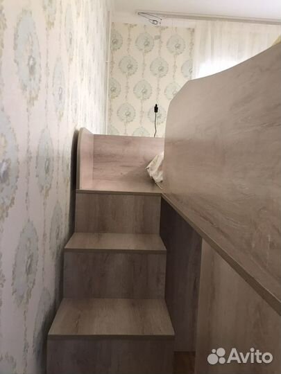 Детская кровать чердак со шкафом