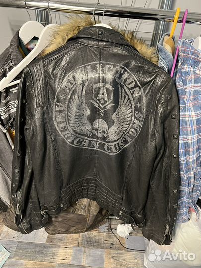 Affliction куртка S