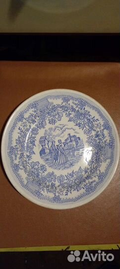 Вазы толстое стекло.конфетницыТарелки редкие СССР