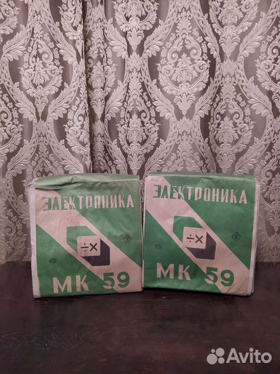 Калькулятор настольный. Электроника мк 59