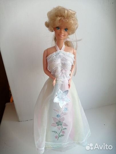 Barbie birthday Surprise 1982