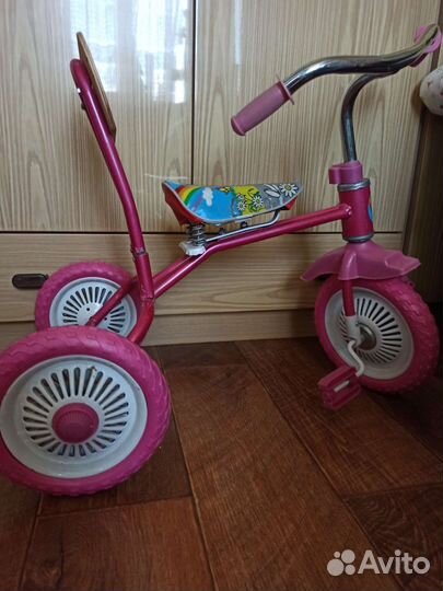Детский трехколесный велосипед