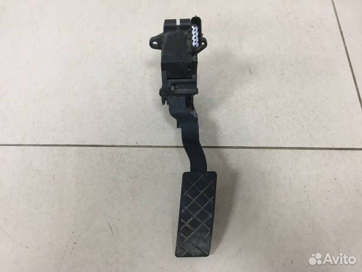 Педаль газа Skoda Rapid 2012-2020