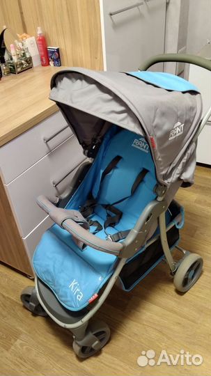 Коляска прогулочная