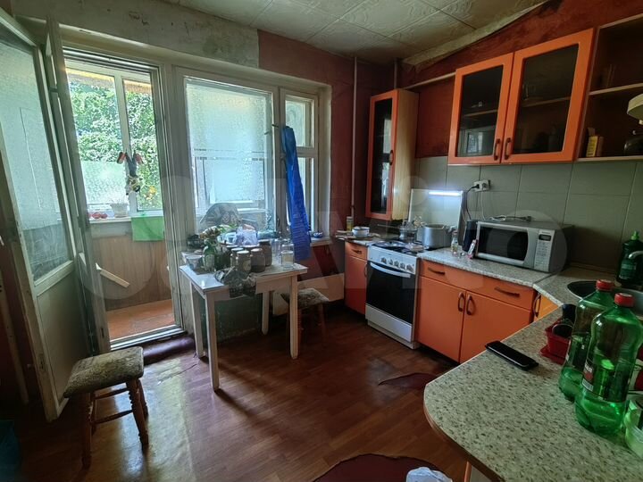 3-к. квартира, 69,8 м², 1/9 эт.