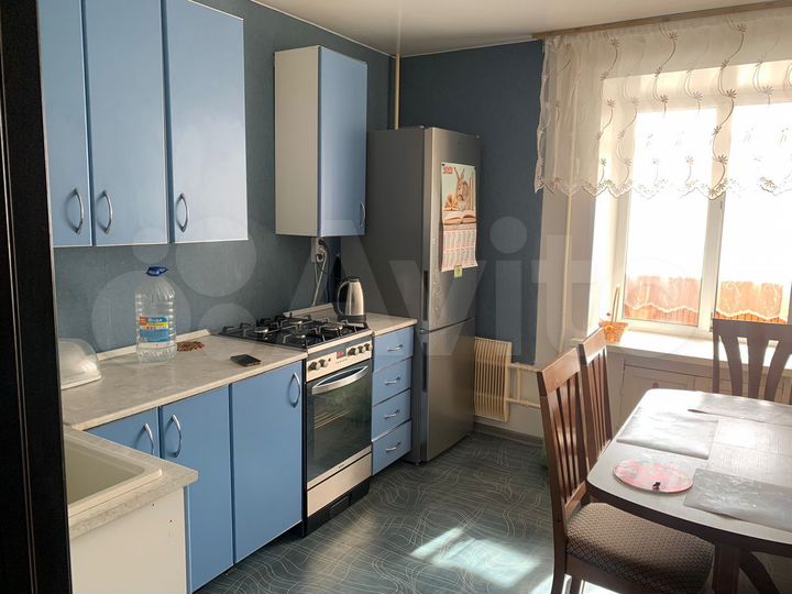 2-к. квартира, 48 м², 4/9 эт.