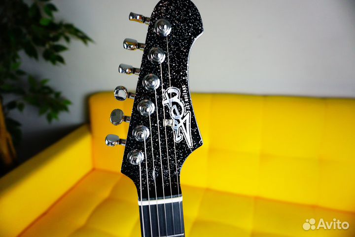 Электрогитара JET JS-500 (Стратокастер)