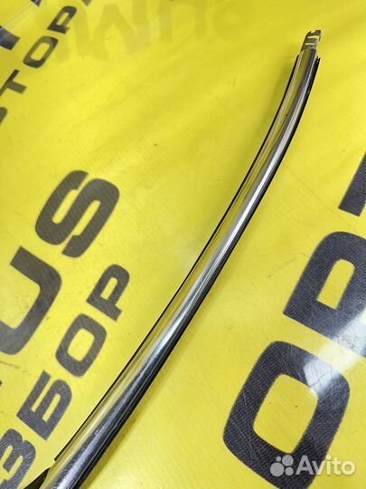 Молдинг двери задний левый Rover 75