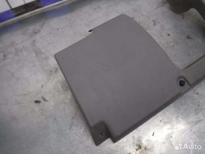 Крышка блока предохранителей Лада Приора 126 2007