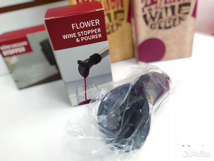 Пробка и наливное устройство для вина