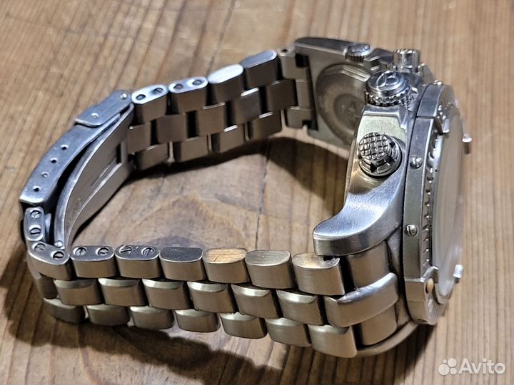 Часы Breitling