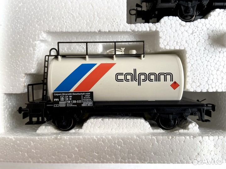 Набор грузовых вагонов Marklin H0 Mineralole