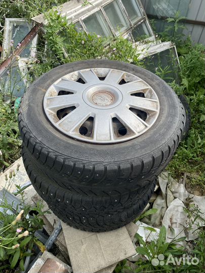 R15 Gislaved Nord Frost 5 195/65, PCD 5x120 DIA 72.6