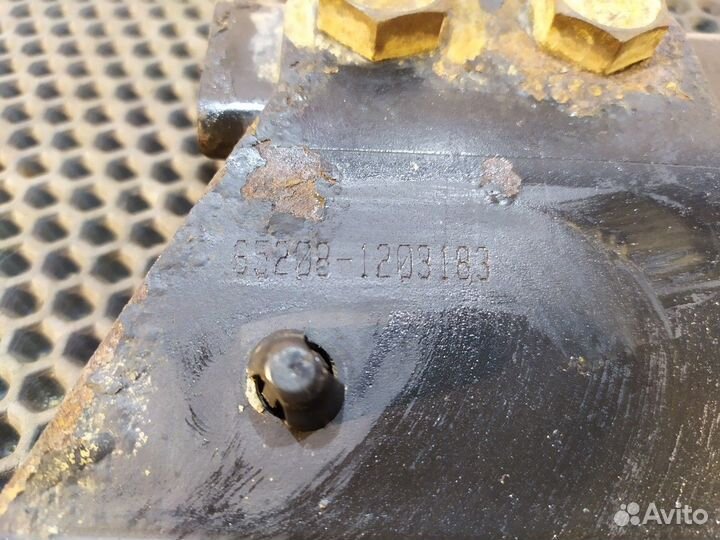 Кронштейн глушителя Mercedes-Benz Axor, камаз 5490