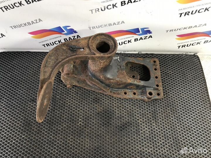 Кронштейн реактивной тяги левый Man TGS