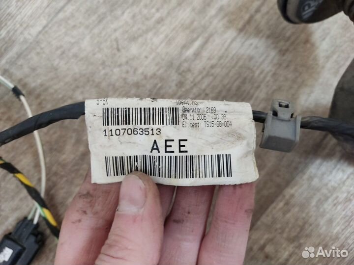 Проводка двери передняя левая Fusion 02-12