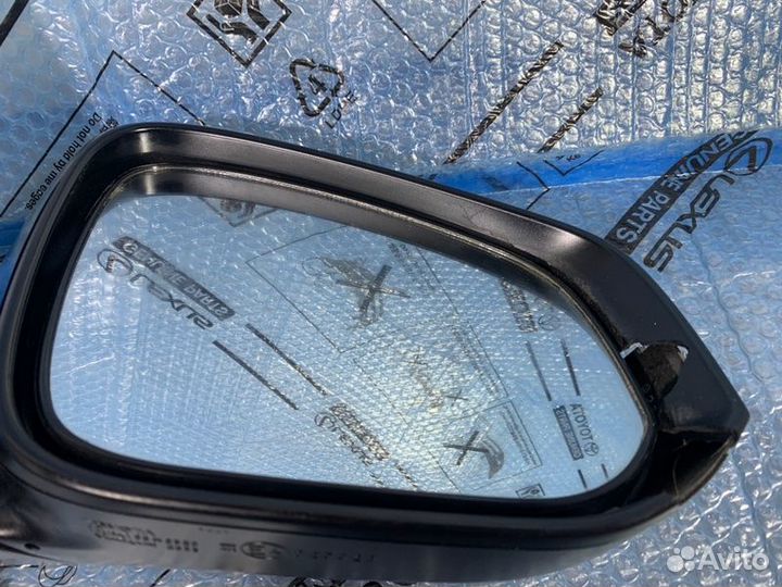 Зеркало заднего вида боковое правое Toyota Rav4