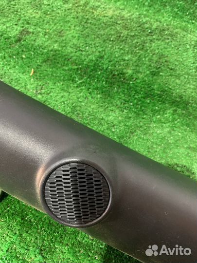 Обшивка стойки передней передняя левая Ford