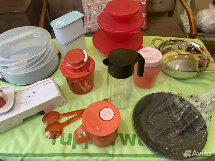 Посуда тапервер новая