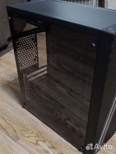 Корпус AeroCool Streak