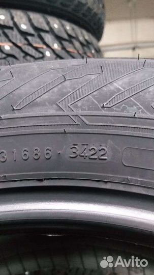 Nokian Tyres Nordman 8 SUV 225/60 R18 104T