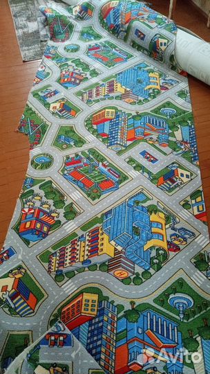 Ковровая дорожка новая. Ковёр в детскую