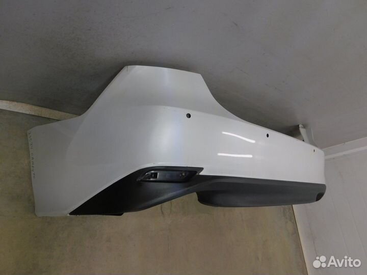 Бампер задний Toyota Camry
