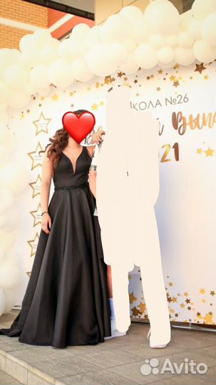 Вечернее платье