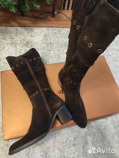 Новые женские зимние сапоги Baldinini 36