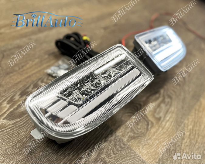 Противотуманки Land Cruiser 100 бегающие LED светл