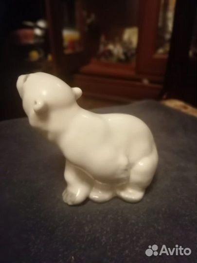 Статуэтки медведи