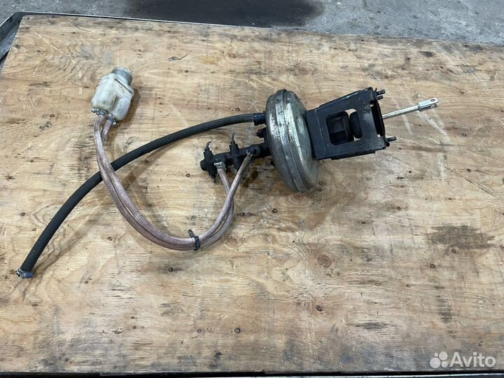 Вакуум+главный тормозной Нива 2121 Niva 21213