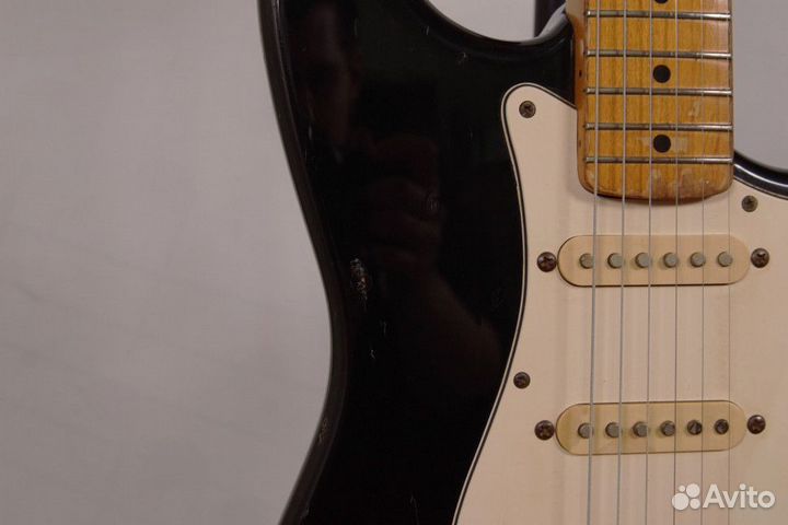 Fender Stratocaster Japan 1987 Электрогитара