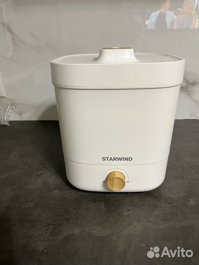 Увлажнитель воздуха Starwind SHC1410