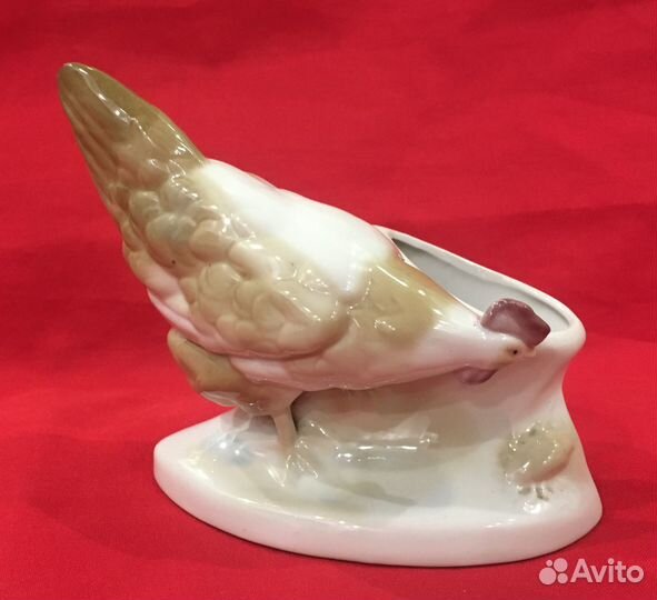 Статуэтка фарфоровая. Салфетница. СССР