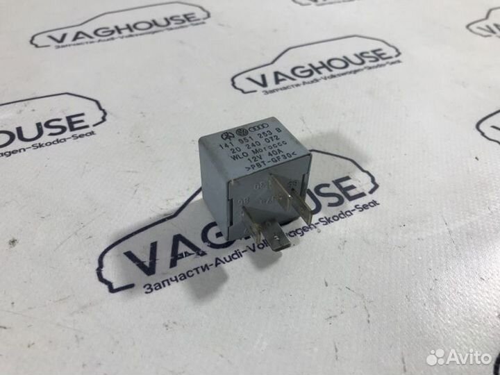 Реле Audi A3 8L 2003